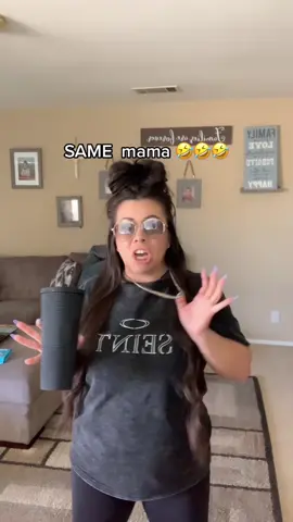 #stitch with @whitleavitt I cannot get away from this song 😈 Lmaoo #CloroxMistChallenge #momsoftiktokover30 #LinkBudsNeverOff #tiktokmamas