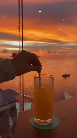 🌅view from Le Meridien Club Lounge🧡#kotakinabalu #sabah