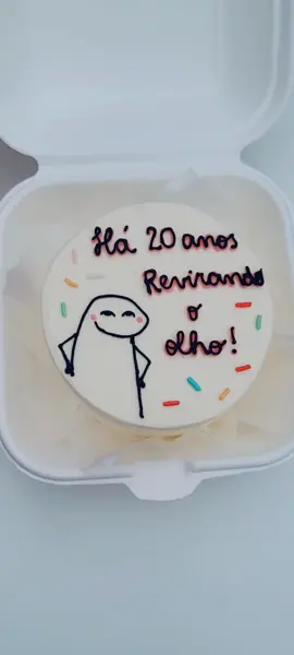 Marca aqui aquela pessoa que tem mania de revirar os olhos 🙄🙄🙄 #bentocakes #bentocake #confeitaria #bolonamarmita #cake
