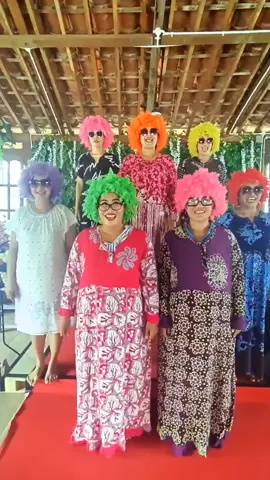 emak emak tahan banting!! 🤣🤣🤣💃💃#emakzamannow #emakemak #emak2hits #foryou #warga62 #dancing #fypシ #joged #xybca #asyikinaja #gilingan #gilabersama #dance #wargaindonesia #emakemakberdaster #