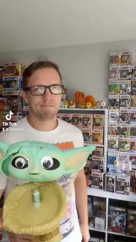 Definitely on the BOUNTY LIST.😤🤣 #dadalorian #themandalorian #funko #funkopop #funkopops #starwars #grogu #babyyoda