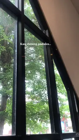 Maaf, kamu terlambat #kandas #frindzone #temanaja #taktepatwaktu💔 #liriklagu #lirikvideo