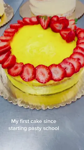 Cake day #pastrychef #baking #pastryschool #blackgirlchef #futurechef #cakes  #blackgirlmagic