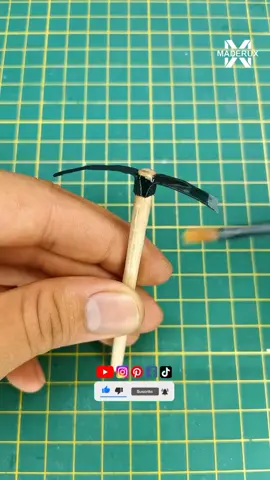 Mini Pica ⛏️ / Pickaxe DIY #mini #minuatura #miniature #Pico #foryourpage #parati #viraltiktok #fypシ #trending #wood #tiktok