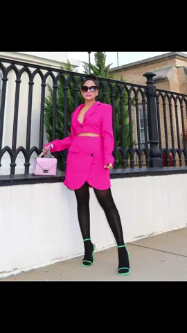 #springready 🌹 #outfitideas #springvibes #springcolors2022 #springstyles #thenuriarose #outfitinspo #fyp