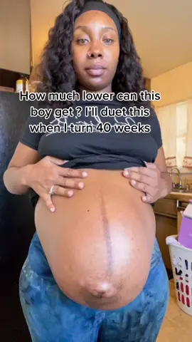 Literally in my lap ! It’s a boy and not I’m not having twins seems like I gotta put that in every caption but some of y’all don’t read 😅