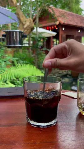 Trả lời @lahaxiaster  Cà phê đen không đường - thức uống cho người thất tình! #caphephin #homecoffee #LearnOnTikTok #vietnamesecoffee #trinhcaphe