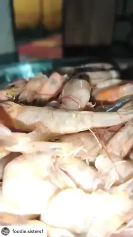 Prawns and monsoon go along so well 😍 #chrimp #seafood #seafoodrestaurant #seafoodlover #seafoodmukbang #seafoodboilsauce #seafoodrecipe
