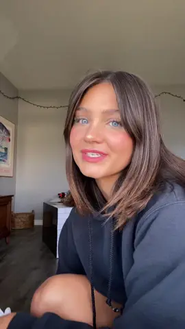Sorry the sound is so wonky on this :/ but here’s a thrift haul