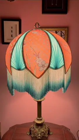New commission using the absolute prettiest peach kimono silk & dip dyed fringe for Lexi! Thanks, again! 🍑 🦋 #victorian #victorianlampshade #maximalism