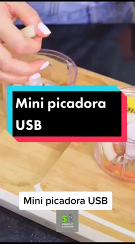 😍🤭Disfruta de tus recetas favoritas picando ajos o lo que tú quieras con esta mini picadora USB😍🤭#gangast #minipicador #minipicadora #minipicadorportatil #picadorausb #fyp #tendencias #dual #tendencia #viral #virall #batidoras #cocinaentiktok #cocinatiktok #cocinandoconluislopez #cocinandoconsabor #cocinandoconlauren #cocinandoconlauren #ajosfrescos #ajo #contrareembolso #contrareenbolso #descuentosonline #compraonlineespaña #tiendaonlineespaña #minipicadorausb #picadoradeajos #picadorachef