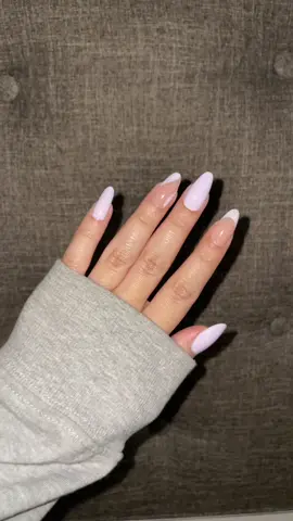my 2nd set 🤪✨ @nailzkatkat #nails #nailtech #newnails #beginnernailtech #DIY #foryoupage #fyp #nailinspo #roundnails #almondnails #frenchtip #nailtrends #nailset #WomenOwnedBusiness #OscarsAtHome