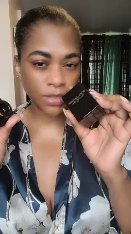 I get dressed with my perfume@herfragrancetv #newyorkcontentcreator #perfumeinfluencer #newyorkinfluencer #perfumetoker #,makeuptrs