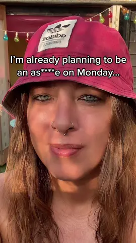 ✨I don’t like Mondays✨ #ithinkivejustmadeahashtag #fypシ #foryoupage #tiktokuk #fypage #takingovertiktok2022 #alreadyplanning