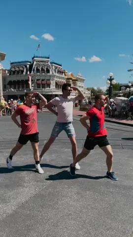 I miss this show! Had to recreate it with @westonthomas! #trollyshow #dinseyworld @disneyparks 🎥 @nicolemccroskeyphoto