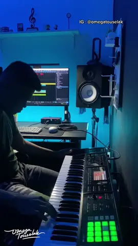 Sekali Ini Saja - Glenn Fredly (Synth Cover) ✨#glennfredly #sekaliinisaja  #OmegaTouselak #synthcover #pianocover