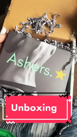 #ad Are you a human who gets their period?! If so you should deff have a pair or 2 of these 🤩🤩 #influencertips #microinfluencer #bloggerstyle lifestyleinfluencer #blog #bloggerfashion #microinfluencers #fashionblogger #bloggerunder5k #ad #liketoknowit #stylesubmit #sandiegoblogger #influencersearch #lifestyleblog #bloggerlife #periodundies #periodunderwear #ashers #tampontribe