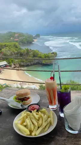 Selamat pagi, jangan lupa sarapan #pantai #yogya #gunungkidul #fypシ