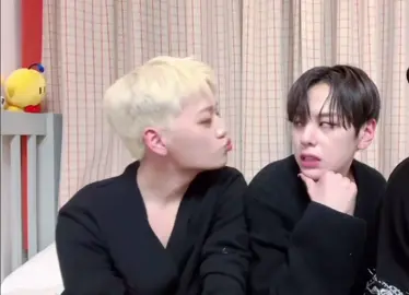 kisses for the bestie😗💔 #seokhwa #daehyeon #seokdae #WEi #kpop