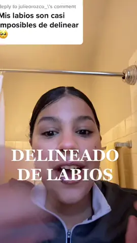 Reply to @julieorozco_  delineado de labios #latina #latinasontiktok #labial #labialviral #maquillaje #whenwomenwin #tiktok #spanishtiktok #tiktokespañol  @neysharieee