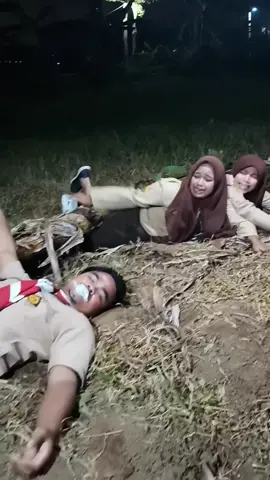 Daun pisang yg matang di pohon ini enak bgt gaess.. pokonya kalian Jangan sampai mencoba gaess..😱😂 #pickshop #tiktokshop