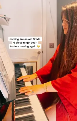 slapping those ivories around #piano #practice #classicalpiano