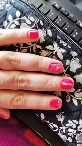 decided to paint my nails while I listen in on a meeting. 💅 #WAH #makingmetime