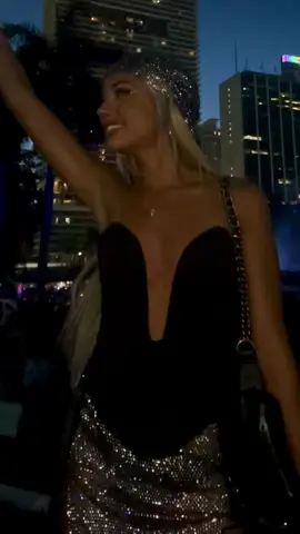 moments i live for #festival #ultra #miami #outfit