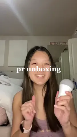 color changing lightbulbs from Vont for under $20 on Amazon!!💡🌈 #colorchanginglights #smartbulb #amazonfavorites #prunboxing
