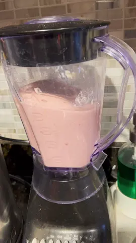 Day 30! The workout today took me out, would y’all like to see more of my workout? #lent #refresh #dailyvlog #chicago #fyp #blackgirltiktok #romantizeyourlife