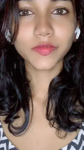 ♥️🌹 #tiktoksl #fyp #expressions #eyestalk #dimplegirl #like #trending #trendingsounds