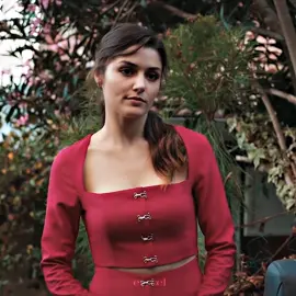 güzelimm bak! 🤍 | #handeercel #edayildiz #handemiyy #sencalkapimi #sck #fyp #fy #foryou #turkish #turkishseries #viral