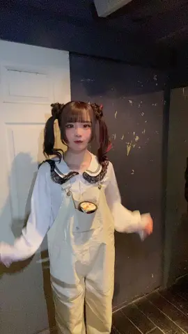 最後に変な人来た...