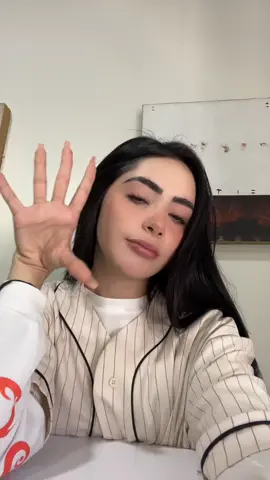 👀