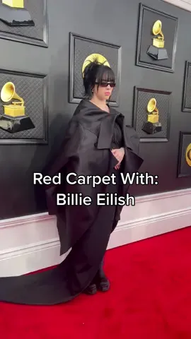 @BILLIE EILISH on her way to give an amazing performance at the #GRAMMYs ✨