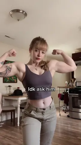 #GymTok #Fitness #gymgirlsoftiktok #musclemommy #flex #buff #girlswholift #lifting
