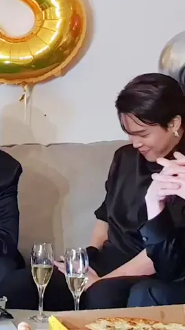jimin has a girlfriend?? 😖🥺 #jimin