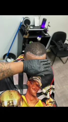Edge Up Repair #BigComfy #EasyWithAdobeExpress #BigComfy #barber