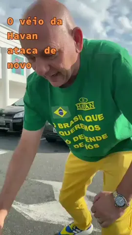 Ônibus está aí agora.....Seguir pelas estradas da vida #havan @lucianohangbr