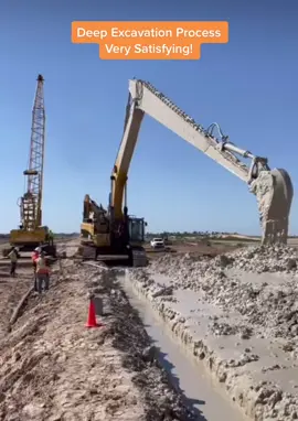 #excavator #civilengineering ##engineering #excavatoroperator #civilengineer #engineer #construction #drainage #mining #excavation