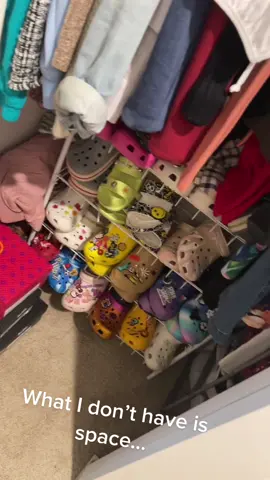 I had to donate like 4 clogs because I don’t have space anywhere…  #crocs #badbunnycrocs #fyp #foryou #crocgang #crocgirlsummer #croc4life #croctiktok