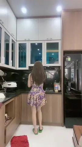 Nghiêm túc nói lời tạm biệt ! Năm tháng dài rộng sau mong anh tìm đúng người