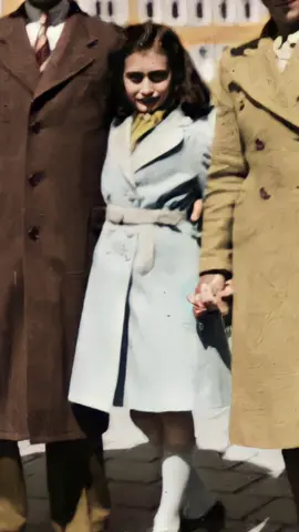 Anne Frank 1942 #annefrank #annefrankhouse #annefrankfanpage #annefranksdiary #annefrankvideo #foryou #foryoupage #pourtoi