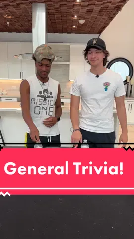 Comment who got the last one 👀 🤔 (App: @Trivia Crack) #trivia #triviacrack #triviacrackpartner @Andre Void @Matt Brockman