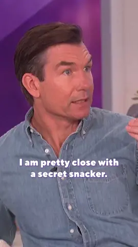 Who knows a secret snacker?? #fyp #jerryoconnell #snacks