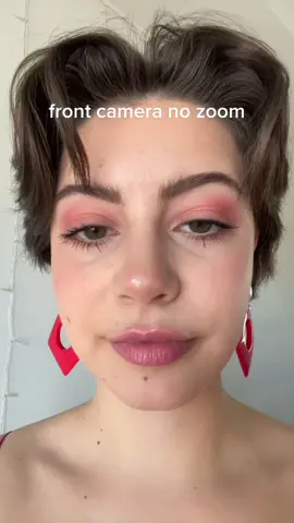 this is so weird , why does it look like a different person