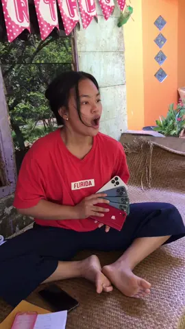 Siapa ya kira2 hayooooo siapa ya 😂😂 ➡️➡️📲 @itapurnamaid @itayenita25