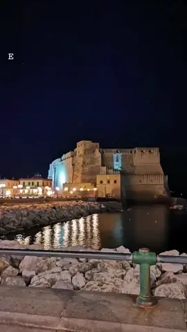#buonanotte #🌙 #neiperte #napoli @gianlucacapozziofficial