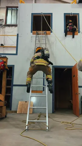Train with purpose #HardWork #WorkHard #Firefighter #FirefighterFitness #ThinRedLine #Fyp #DeserveADrPepperDuet #PassTheBIC #HPSustainableSounds