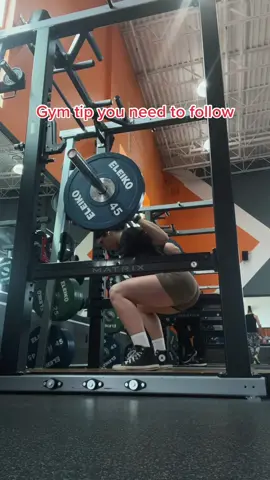 Warm up sets are necessary #GymTok #FitTok #gymtips #takeaNAIRbreak #CatOnALeash #legday